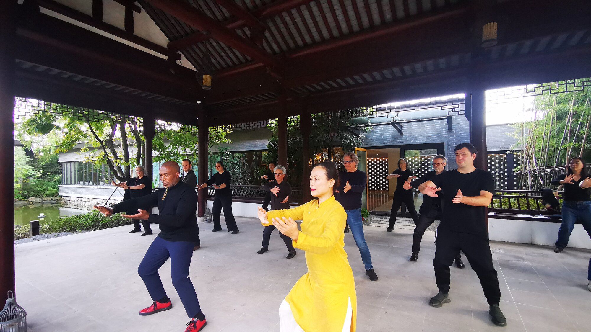 为西交利物浦大学建筑系教授授太极课